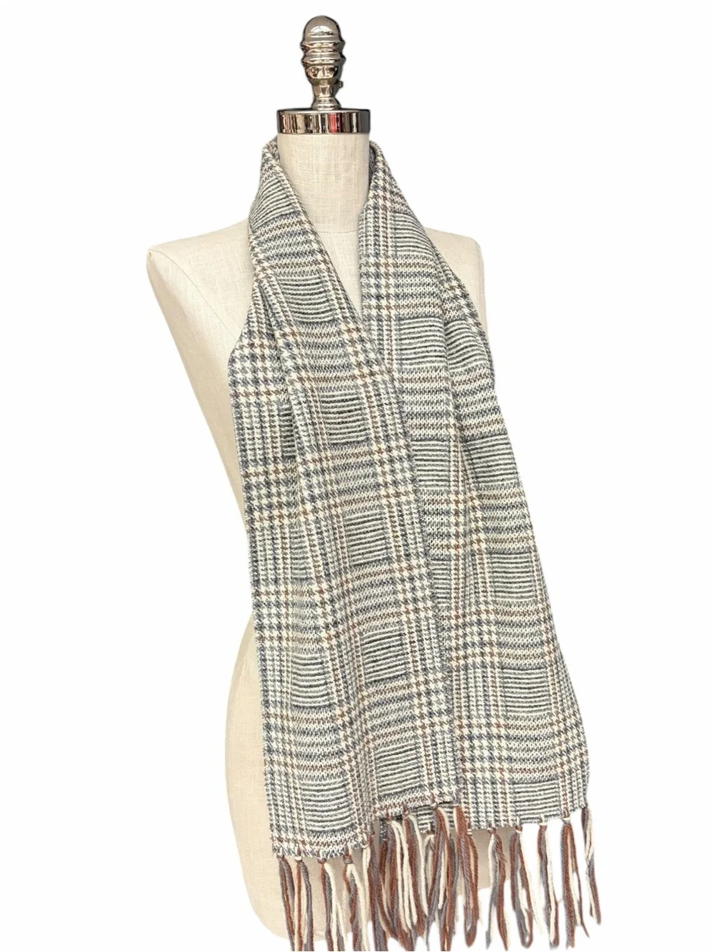 Vintage classic scarf